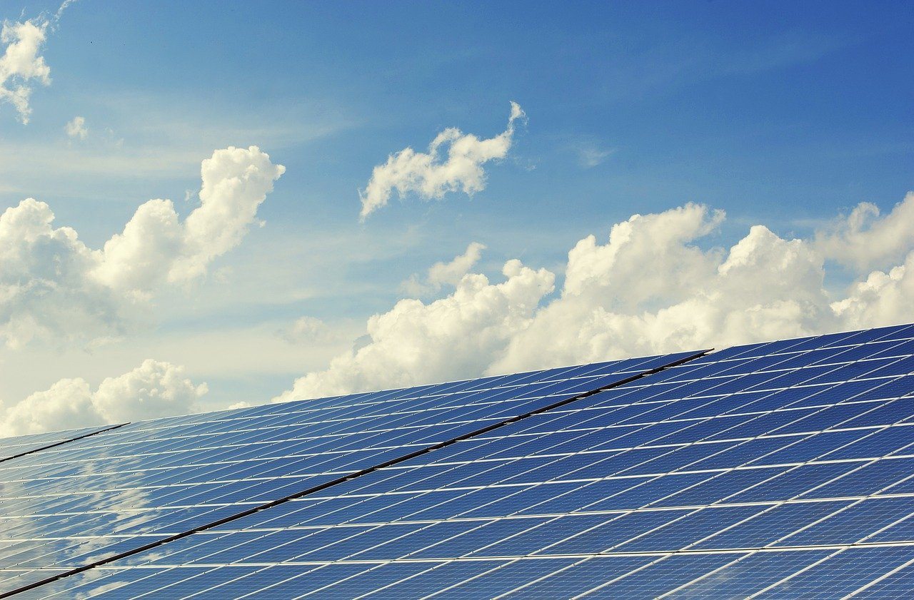 Energia solar: como funciona, tipos, vantagens e desvantagens